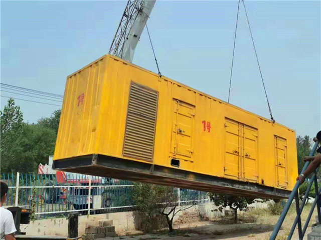 阿拉山口300KW柴油发电机组油耗是多少？