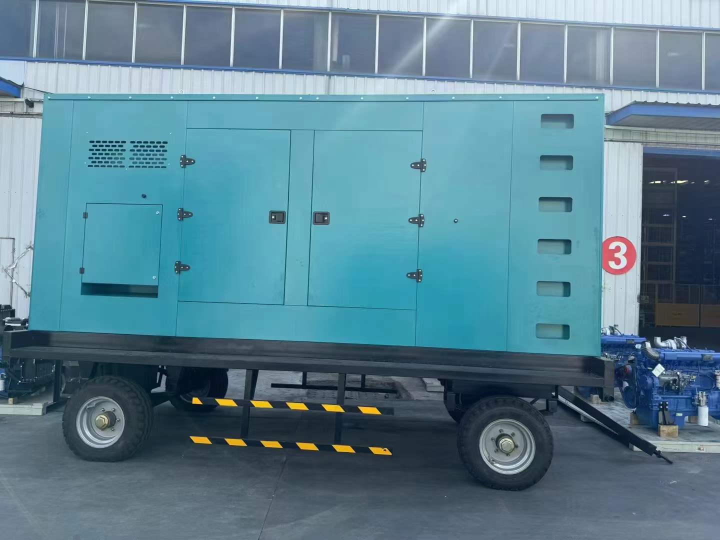 阿拉山口2500KVA 负载启动电流大概是多少？