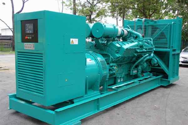 阿拉山口柴油发电机组电压不稳定怎样维修？